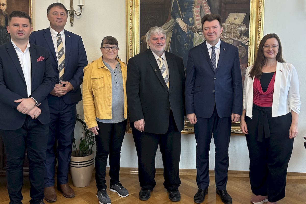 Spotkanie w sprawie współpracy z uczelniami amerykańskimi i węgierskimi.