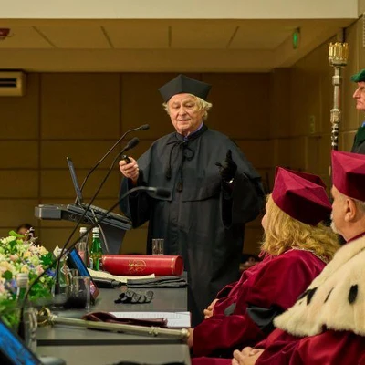 Nadanie tytułu doktora honoris causa Jerzemu Zawistowskiemu, profesorowi Uniwersytetu Kolumbii Brytyjskiej w Vancouver