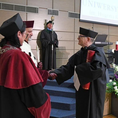 14 czerwca 2023 r.; Uroczystość nadania tytułu doktora honoris causa prof. Colinowi Scanesowi,