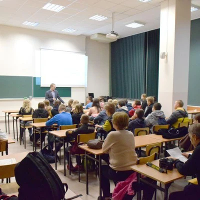 30 września 2023 r., Małopolska Noc Naukowców, UCMW, WBiO, WHiBZ, WISiG
