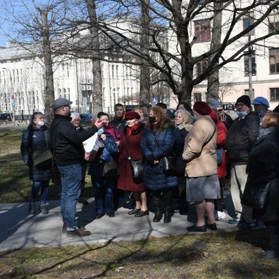 12-19 marca 2022 r. Zwiedzanie uczelni - Koło Grodzkie PTTK im. Ludomira Sawickiego - w ramach akcji 