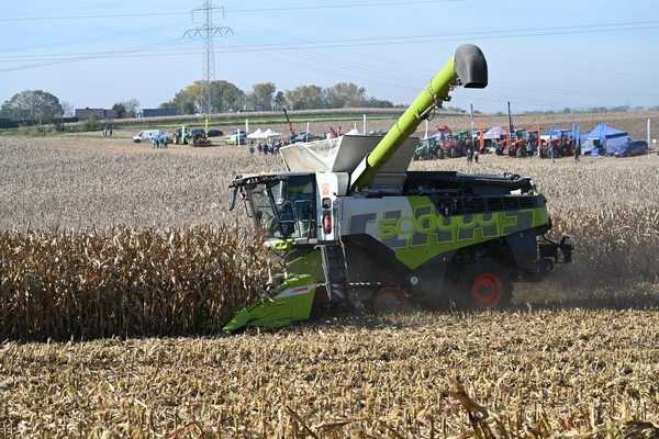 Agro-Krak 2024 w Rolniczym Gospodarstwie Doświadczalnym Uniwersytetu Rolniczego w Prusach (gmina Kocmyrzów-Luborzyca)