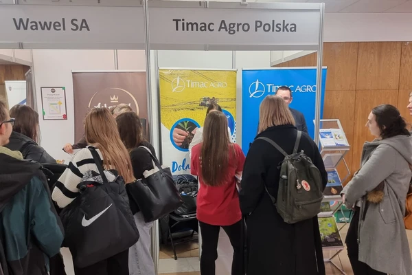 Targi pracy URK 2024 - uczestnicy wydarzenia