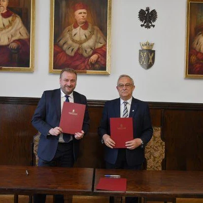 Podpisanie umowy z Instytutem Zootechniki PIB