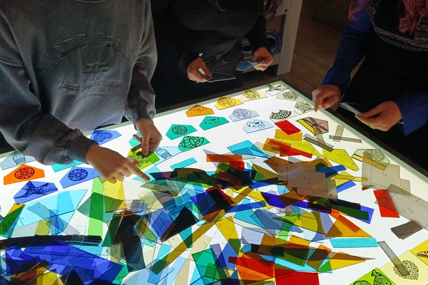 Students at the MuWi Stained Glass Museum