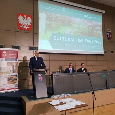 9 maja 2022 r., Prezentacja Multimedialnego Katalogu Dziedzictwa Kulturowego Małopolski podczas Międzynarodowego Seminarium Naukowego 