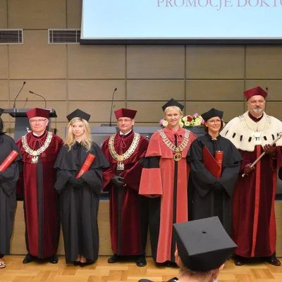18 czerwca 2021 r., Promocje doktorskie i habilitacyjne - cz. 4. Zdjęcia pamiątkowe