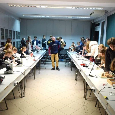 30 września 2023 r., Małopolska Noc Naukowców, UCMW, WBiO, WHiBZ, WISiG