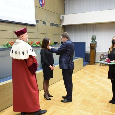 9 marca 2022 r. Uroczyste wręczenie medali za zasługi i za wieloletnią służbę