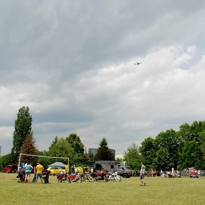 V Zlot Starych Ciągników i Samochodów na WIPIE_68