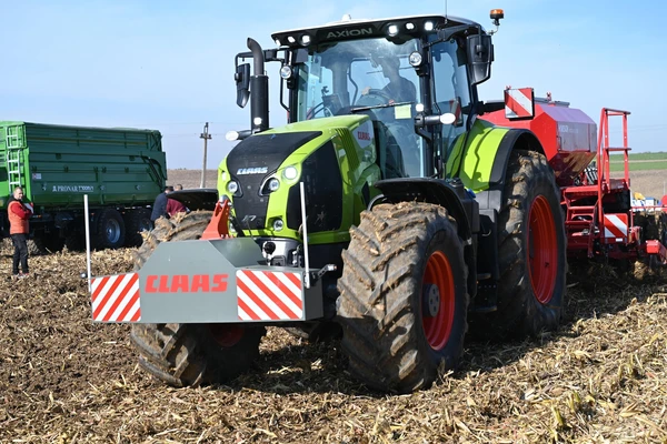 Agro-Krak 2024 w Rolniczym Gospodarstwie Doświadczalnym Uniwersytetu Rolniczego w Prusach (gmina Kocmyrzów-Luborzyca)