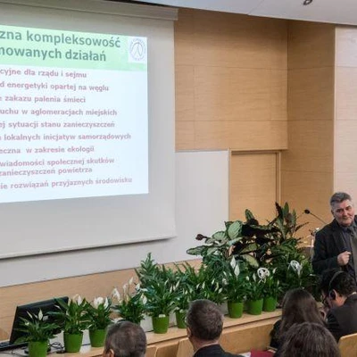 Zieleń dla czystego powietrza-konferencja naukowa