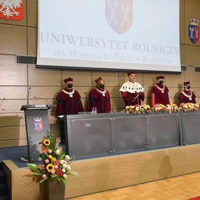 15 października 2021 r., Uroczystość nadania tytułu doktora honoris causa UR prof. Andrzejowi Koteckiemu