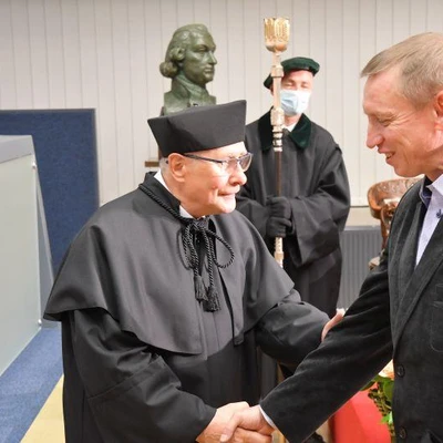 15 października 2021 r., Uroczystość nadania tytułu doktora honoris causa UR prof. Andrzejowi Koteckiemu
