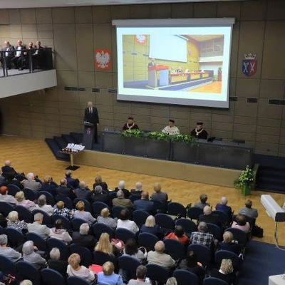 Uroczysta Inauguracja 10. Roku Akademickiego Uniwersytetu Trzeciego Wieku