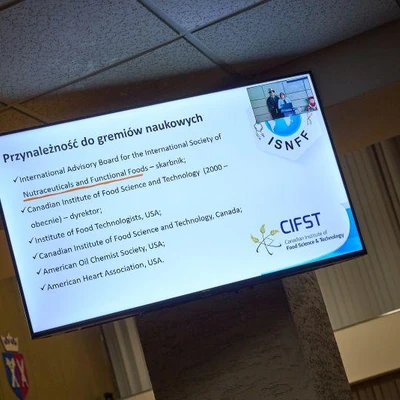 Nadanie tytułu doktora honoris causa Jerzemu Zawistowskiemu, profesorowi Uniwersytetu Kolumbii Brytyjskiej w Vancouver