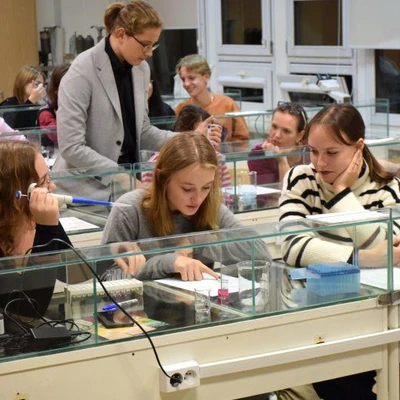 30 września 2023 r., Małopolska Noc Naukowców, UCMW, WBiO, WHiBZ, WISiG