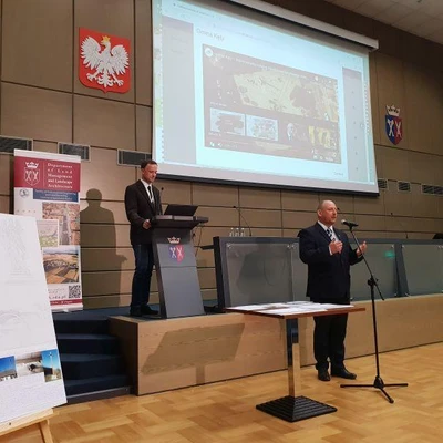 9 maja 2022 r., Prezentacja Multimedialnego Katalogu Dziedzictwa Kulturowego Małopolski podczas Międzynarodowego Seminarium Naukowego 