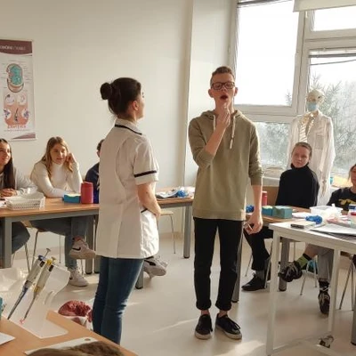 23 kwietnia 2022 r., Lekcje biologii w ramach Małopolskiej Chmury Edukacyjnej