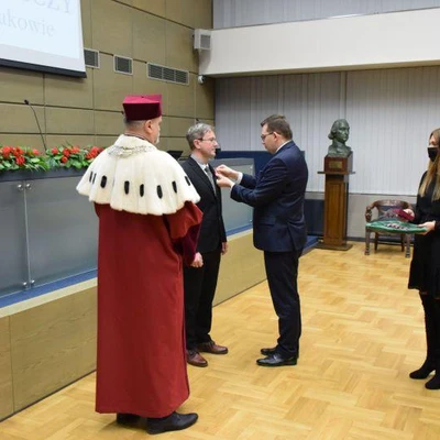 9 marca 2022 r. Uroczyste wręczenie medali za zasługi i za wieloletnią służbę