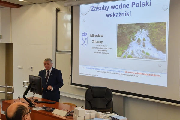 Uczestnicy debaty Krakowskie Forum Wody