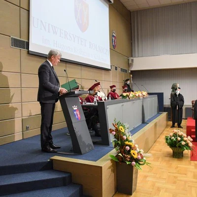 15 października 2021 r., Uroczystość nadania tytułu doktora honoris causa UR prof. Andrzejowi Koteckiemu