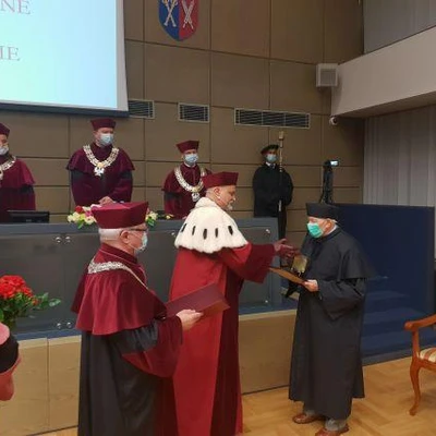 18 czerwca 2021 r., Uroczyste odnowienie doktoratów oraz promocje habilitacyjne i doktorskie