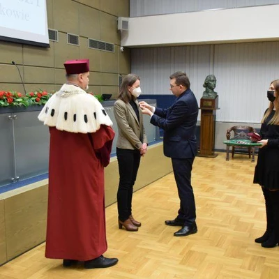 9 marca 2022 r. Uroczyste wręczenie medali za zasługi i za wieloletnią służbę