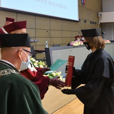 18 czerwca 2021 r., Promocje doktorskie i habilitacyjne - cz. 3. Promocje doktorskie