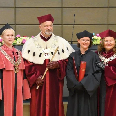 18 czerwca 2021 r., Promocje doktorskie i habilitacyjne - cz. 4. Zdjęcia pamiątkowe