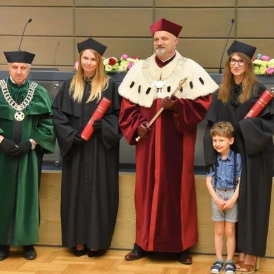 18 czerwca 2021 r., Promocje doktorskie i habilitacyjne - cz. 4. Zdjęcia pamiątkowe