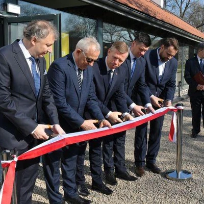 Uroczyste otwarcie wyremontowanego zespołu folwarcznego UR