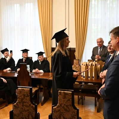 25 kwietnia 2025 r. Zakończenie IV edycji trzysemestralnych studiów podyplomowych Master of Business Administration „Zarządzanie bankiem spółdzielczym”