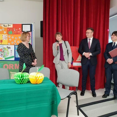 10 maja 2022 r., Podpisanie umowy o współpracy między Uniwersytetem Rolniczym, a Szkołą Podstawową w Bibicach
