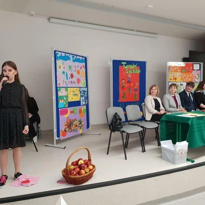 10 maja 2022 r., Podpisanie umowy o współpracy między Uniwersytetem Rolniczym, a Szkołą Podstawową w Bibicach
