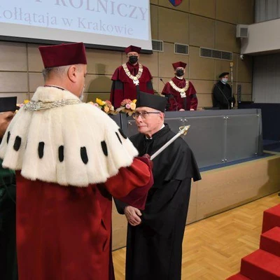 15 października 2021 r., Uroczystość nadania tytułu doktora honoris causa UR prof. Andrzejowi Koteckiemu