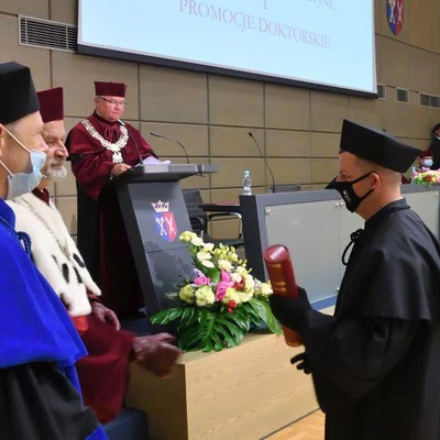 18 czerwca 2021 r., Promocje doktorskie i habilitacyjne - cz. 3. Promocje doktorskie