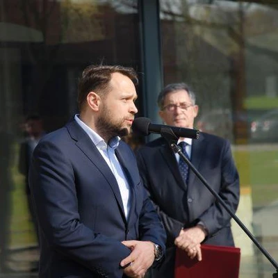Uroczyste otwarcie wyremontowanego zespołu folwarcznego UR