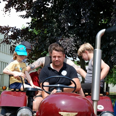 V Zlot Starych Ciągników i Samochodów na WIPIE_57