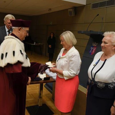 Uroczysta Inauguracja 10. Roku Akademickiego Uniwersytetu Trzeciego Wieku