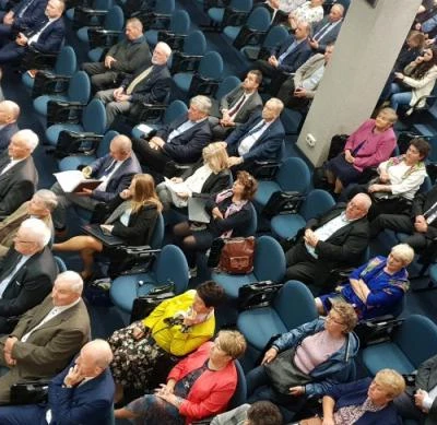 27 października 2022 r., Konferencja 