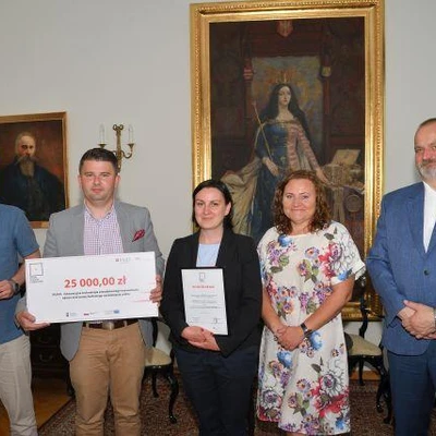 17 czerwca 2021 r., Spotkanie JM Rektora UR z twórcami technologii Hugo Green Solutions, wyróżnionej w konkursie Polski Produkt Przyszłości