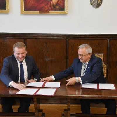 Podpisanie umowy z Instytutem Zootechniki PIB