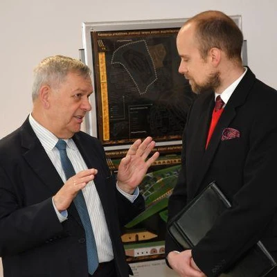 Uroczyste otwarcie wyremontowanego zespołu folwarcznego UR