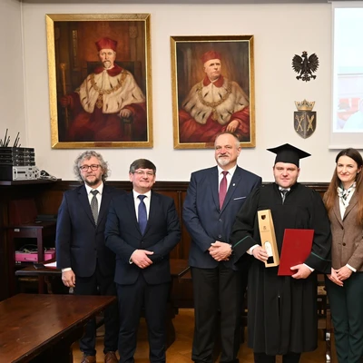 25 kwietnia 2025 r. Zakończenie IV edycji trzysemestralnych studiów podyplomowych Master of Business Administration „Zarządzanie bankiem spółdzielczym”