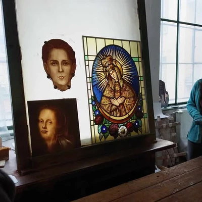 22.01.2025 Students at the MuWi Stained Glass Museum