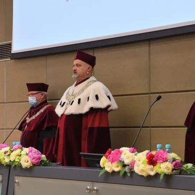 18 czerwca 2021 r., Promocje doktorskie i habilitacyjne - cz. 1. Rozpoczęcie uroczystości i odnowienie doktoratów