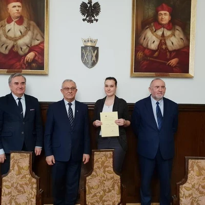 Rozdanie stypendiów z Własnego Funduszu Stypendialnego dla Studentów UR, Fundacji UR oraz Nagród Rektora dla Studentów i Doktorantów z Funduszu Promocji i Wychowania UR w Krakowie