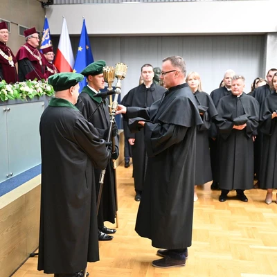 Uroczyste promocje doktorów habilitowanych i doktorów oraz odnowienie doktoratów w Uniwersytecie Rolniczym w Krakowie, fot. 20