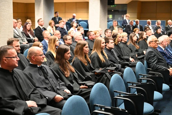 Uroczyste promocje doktorów habilitowanych i doktorów oraz odnowienie doktoratów w Uniwersytecie Rolniczym w Krakowie, fot. 11
